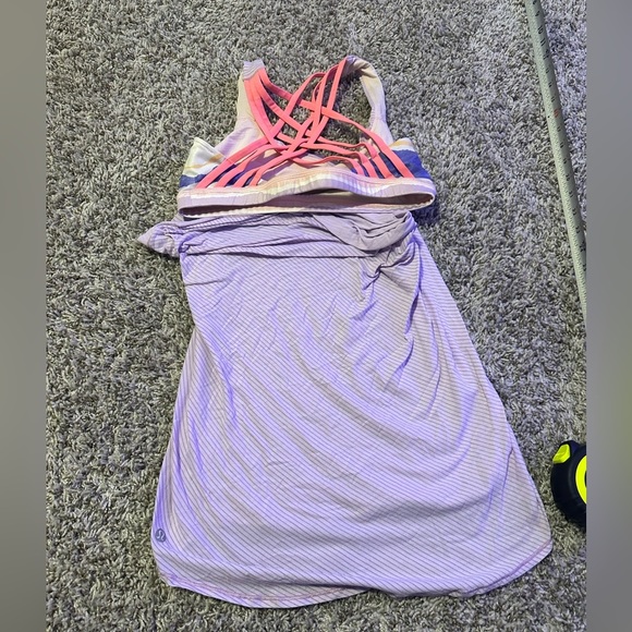 EUC Lululemon Wild Tank Size 6 Color heathered pretty purple/bleacher stripe - Picture 8 of 8